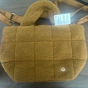 LuLuLemon Crossbody